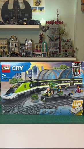 LEGO Express Passenger Train Speed Build & Review🔥🔥😍😍 Follow @thebrickpharaoh for daily awesome LEGO #lego #trains #legocity #fyp