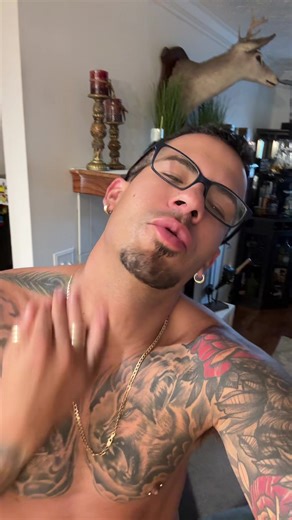 Exploring Exotic Pets in Tennessee's Farming World