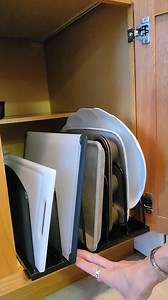 How to organize your kitchen #organizedhome #OrganizedKitchen #organized | Downsizing PRO