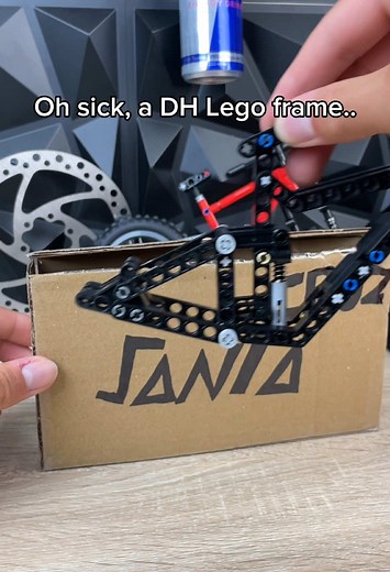 Ultimate Downhill Mountain Bike Stunts and Clips