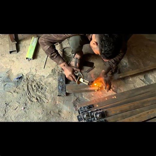 Book Late Tiles Display pin welding