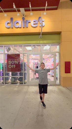 Jack The Great on Instagram: "Watching Claires lights turn off! #clares #jewelry #earing #earpiercing #viral #lights #lightsout #fyp #light #off #reels #fun #follow #turning #texas #elpaso"