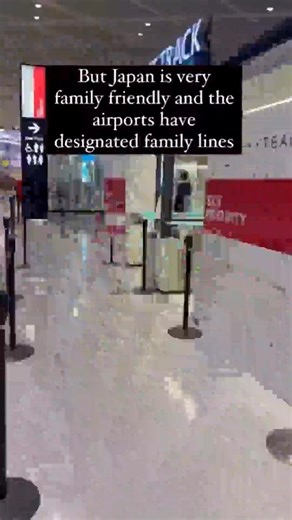 I just LOVE how family forward they are 😭 Comment SUSHI for my Japan with kids guide ! #japanwithkids | Bravefreetravel