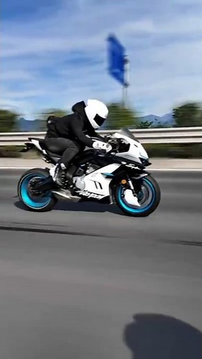 3 Cylinder Power, 4 Cylinder Sound! The Ultimate 675 & CFMoto 600SR Comparison — Only ¥40,000! Life