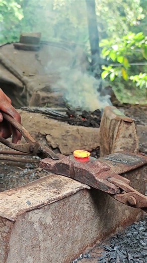 🔥 Traditional Blacksmith Work | Hot Iron Forging Skills & Handmade Craft