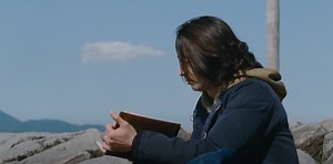 Tatsuya Fuji Returns as a Father Battling Dementia in Family Drama ‘Great Absence’ — Watch the Trailer