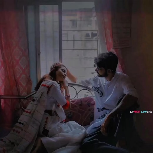 তোমায় দেখতে দেখতে আমি যেন অন্ধ হয়ে যাই..😌🫶 #songs #lyricslovers | Lyrics Lovers