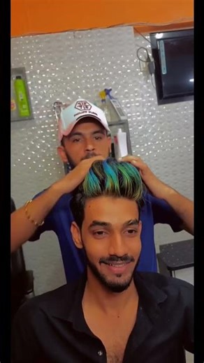 Bold Hair Color Transformation 💙💚Fresh styling with vibrant highlights#shorts #viral