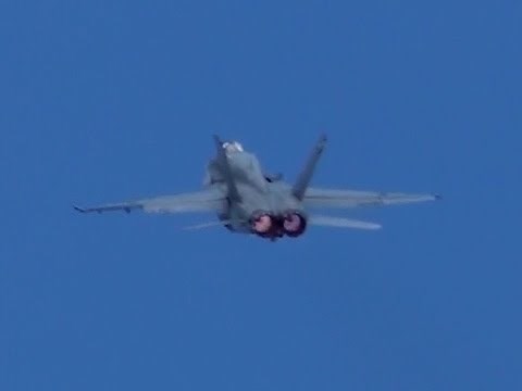 The BEST sounding F-18 demo EVER!