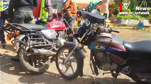 A bodaboda rider in Machakos town has lost his life after being hit by a water tanker at the junction leading into Machakos town. Following the tragic accident, the Machakos bodaboda chairperson, Allan Musembi, has urged all riders and motorists to exercise extra caution during this festive season to help prevent further loss of life resulting from road accidents. | TVL News