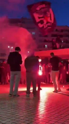 Tρέλα για τον ΠΑΟΚ στη Ναυαρίνου