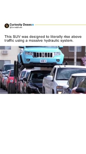 Curiosity Doses on Instagram: "The idea sounds like it’s straight out of a sci-fi movie, but it was actually built in the real world. Meet the Hum Rider: an SUV capable of "climbing" over other cars thanks to a completely insane hydraulic system. It started as a standard Jeep Grand Cherokee before being stripped down and rebuilt by a Hollywood special effects team for one specific purpose—to create an illusion so perfect that people would believe they were seeing the future of commuting. Under t