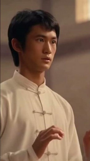 Bruce Lee Teaches How to Kick Fast and Powerful