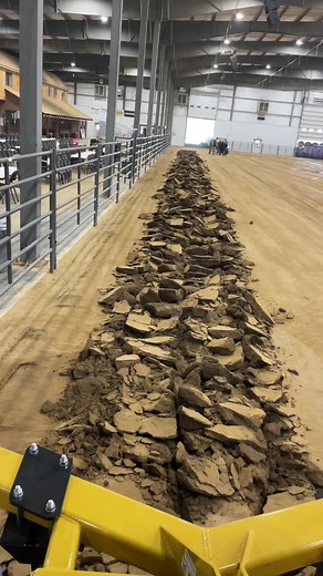 Dirt Transformation for Bucking Nightmare Barrel Show