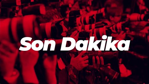İBB davasında Murat Ongun ilk kez söz aldıMahkeme heyetine yönelik Ongun, İstanbul Senin ve İBB Hanem iddialara ilişkin sanıklara soru sorulmadığını söylediTutuklu reklamcı Esma Bayrak'a soru soran Ongun, "Ses kaydında konuşulan İstanbul Senin ile ilgili bir konu mudur?" dedi. Bayrak ise "Ses kaydında İstanbul Senin'den hiç bahsetmiyor. Konu tamamen reklamcılık teknolojisi. Yani oradaki Adform'u çıkarın oraya Google koyun benim de herhangi bir müşteriye yapacağım bir sunumdur" diye yanıt verdi