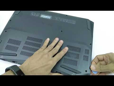 Acer Nitro 7 Gaming Laptop - Opening Back Cover/Removing Battery