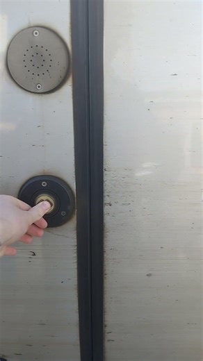 Class 385 first class door opening at Falkirk high