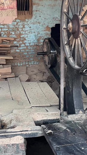 Lakdi cutting katne vali machine RR machine #machine | Sapna Village