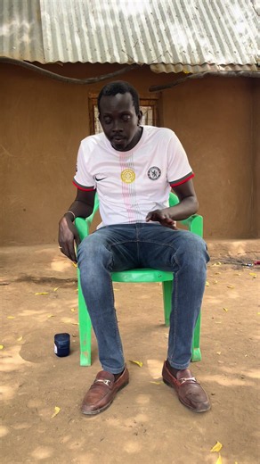 Family betrayal @Mariak kakuma comedian @Deng Goch Thanjok 🇸🇸🙏🇰🇪 @James Akai 🇸🇸⭐ @Winchester Page 🎤📱💡📡