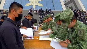 Mil 500 cadetes ingresan al Heroico Colegio Militar