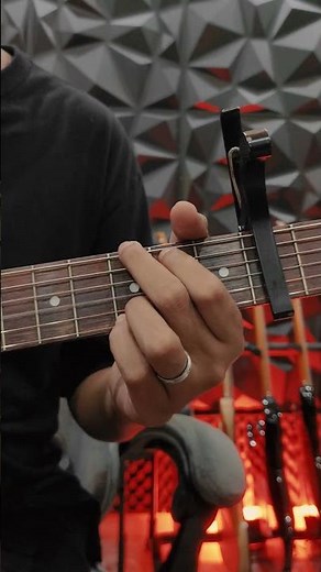 Andra And The Backbone - Hitamku (Original Version)