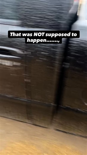 That was… unexpected. 😭 Has this ever happened to you? . . . . 📸 @nbsruben #ColdWeatherProblems #snow #snowstorm #winter #weather | The Austin Tourist