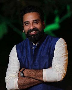 Anubhav Singh Bassi Age, Girlfriend, Family, Biography & More » StarsUnfolded