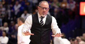 Buzz Williams reveals message during final timeout vs. Florida