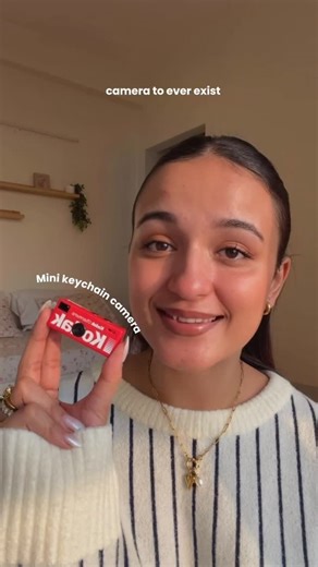 KEEP SMILING on Instagram: "thank you @kicksmachineindia , this is so cuteeee❤️ The @kodak_shootfilm Charmara is basically a keychain camera it’s super tiny and perfect for capturing cute moments. I love it so much because it’s really compact and easy to carry with you anywhere. 📸✨ #reels #explorepage #unboxing #kodakcharmera #cutecamera"
