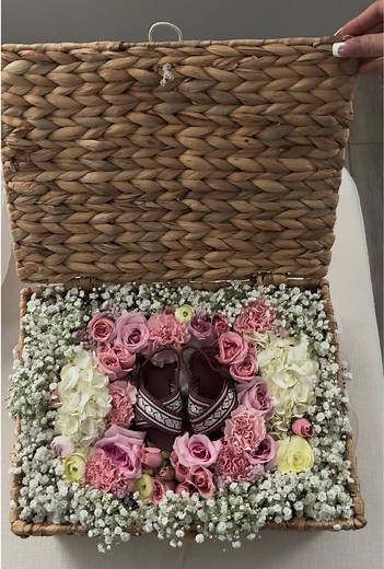 Gender Reveal Flower Basket Tutorial 🩷🩵