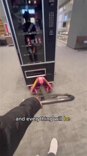 How To Move A Vending Machine With 1 Person #vendingmachinebusiness #transport #vendingmachine #bymyself #moving
