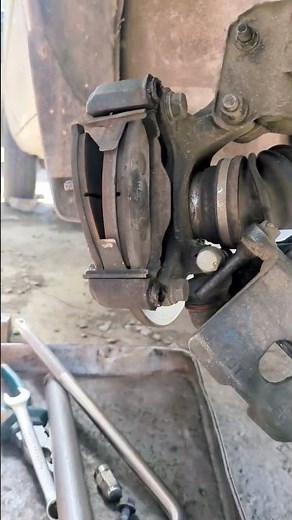 How to Change Front Brake Pads in 60s! ⏱️🛠️