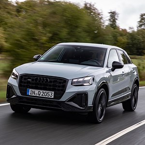 1.1K views · 136 reactions | Audi Q2 cuenta con Faros Matrix LED que ayudan a iluminar la carretera con alta resolución para que puedas ver con precisión al conducir. #LightDesign #AudiQ2 | Audi Latinoamérica | Facebook