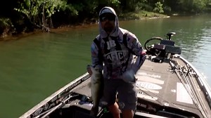 Let him cook. 🔥 Drew Cook is holding tight to the lead for Semifinal Saturday of the Whataburger Bassmaster Elite at Lake Hartwell! Watching Cook in his element is fascinating to see on #BassLIVE. #bassmaster #bass #bassfishing #basselite | Bassmaster