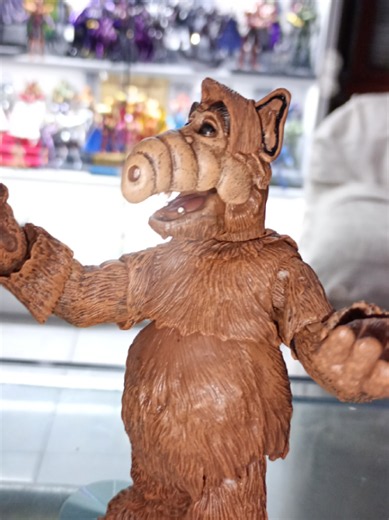 Un curioso crossover entre Seiya y mi extraterrestre favorito: ALF. #mythclothex #caballerosdelzodiaco #saintseiya #Alf #coleccionismo