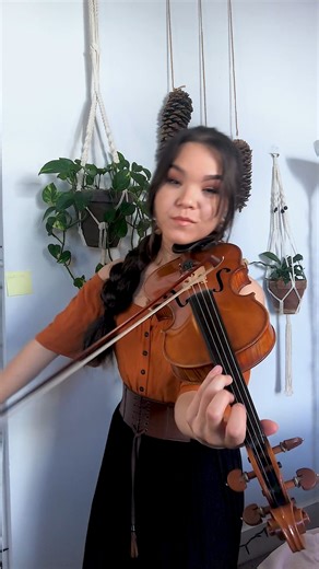 Medieval "Moves like Jagger"... on the violin! | Mia Asano Music
