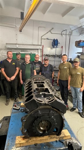 Panzer Farm | Tank Driving | Tank restoration on Instagram: "At Panzer Farm in Poland, work is underway to restore two engines from World War II Tiger tanks – an event that is truly rare on a global scale! 🔥 These engines will be used in restorations of tanks: Tiger I for the Saumur Museum in France @museedesblindes 🤝🏼 and Tiger II (Königstiger) for the Museum in Switzerland @schweizerischesmilitaermuseum 🤝🏼 Additionally, Panzer Farm is working on its own 