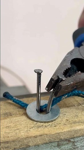 Easy Rope Tying, Simple Solutions for Secure Knots #RopeTying #DIY #Knots #LifeHacks #EasySolutions