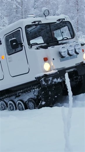 Next-Level Tracked Vehicles You’ve Never Seen in Your Life! 🚜🔥