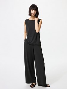 ユニクロ公式 | クレープジャージーストレートパンツ(レディース)