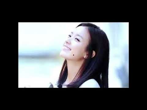 「ふりむかないで」 歌：ハニー・ナイツ