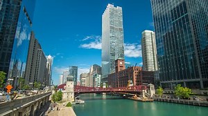 Chicago River Time Lapse Downtown 4K 1080P - Time lapse of chicago river downtown with clouds and people moving in illinois with boats also