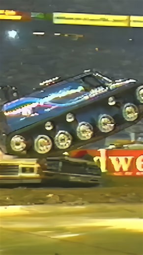 Bob Chandler talks about the story behind the Bigfoot Fastrax monster tank! #monstertrucks #monsterjam | Indy Monsters