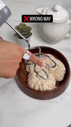 How to use the dough hook correctly 👇 Start slow. Let the dough come together. Then increase speed. That’s the difference between ❌ dense bread ✔️ soft, bakery-style bread 🍞 Save this before your next bake 🤍 Follow Once Upon A Cake #tips #viral #DoughHook #bakingtips #trending #breadbaking #tips | Once Upon A Cake
