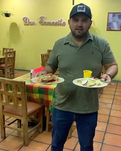 11 reactions | #AquíNadieTruena es el movimiento de todos que se creo con hambre y corazón para salir adelante de esta crisis. Para que cuando esto termine, estemos todos y nadie falte. Salvemos empleos, compremos local y apoyemos. Comparte éste video. ¡TODOS TE LO AGRADECEREMOS! #AquiNadietruena #NosLevantamos #ConsumeLocal #PideParaLlevar #YoConsumoLocal #Salvandoempleos #FoodChallenge #reydelaguachile #dontomasito #gdl #urbanStyle #yosoybaja | Rey del Aguachile Mariscos Co. | Facebook