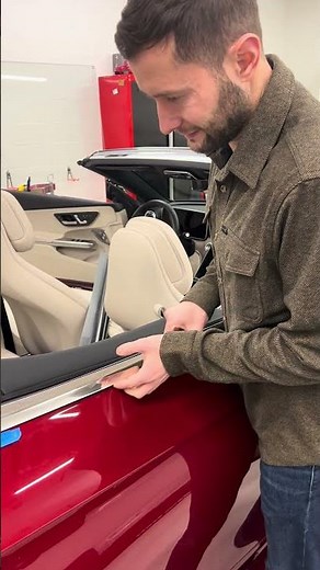 2025 Mercedes C-class convertible window trim removal