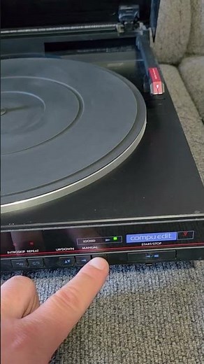 Sansui P-M70 Linear Turntable