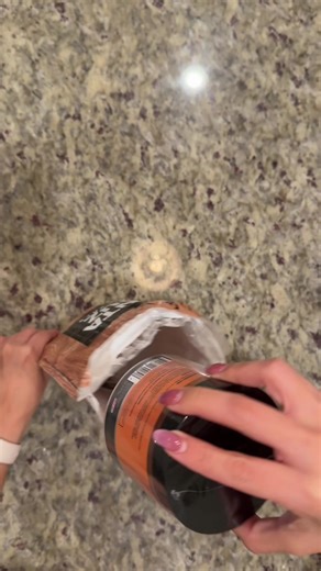 Unboxing a better way to creatine - Mango Peach flavor, zero chalk 🥭🍑