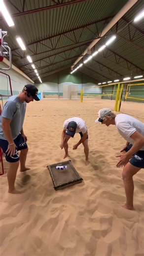 Så här kan en försäsong se ut I guess 🫣 #redbullsweden #redbull #volleyball @Åhman/Hellvig