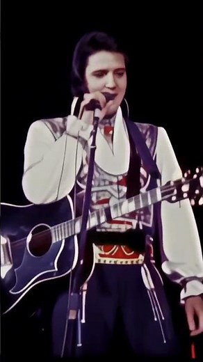 That 1975 Elvis Energy ⚡️ #elvis #music #nostalgia